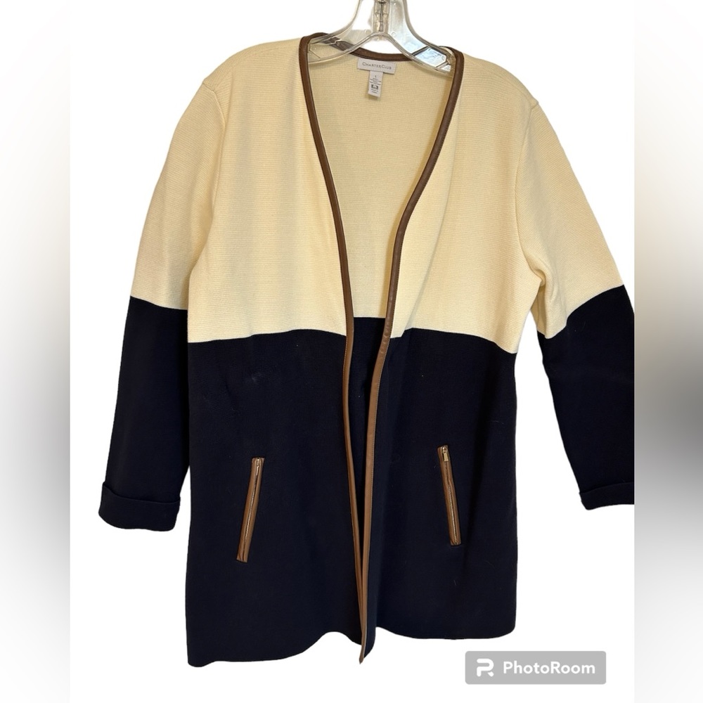 Charter Club sweater • Size Large